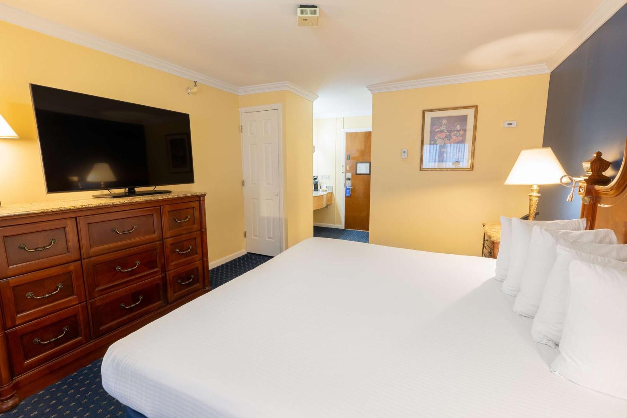 Best Western White House Inn Bangor Exterior photo