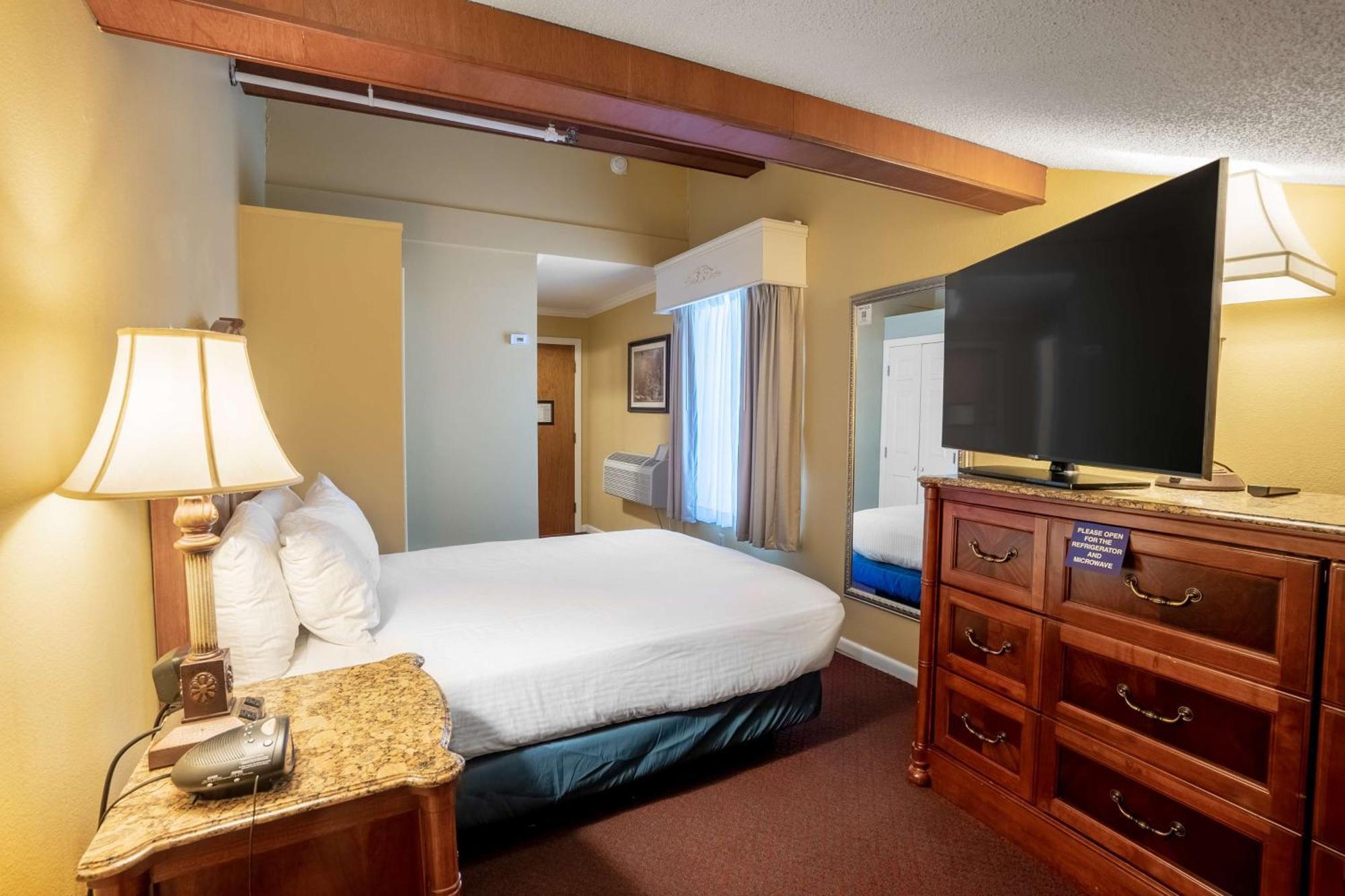 Best Western White House Inn Bangor Exterior photo